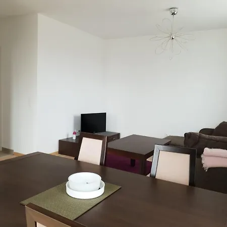 Apartament Jacqueline * Brașov